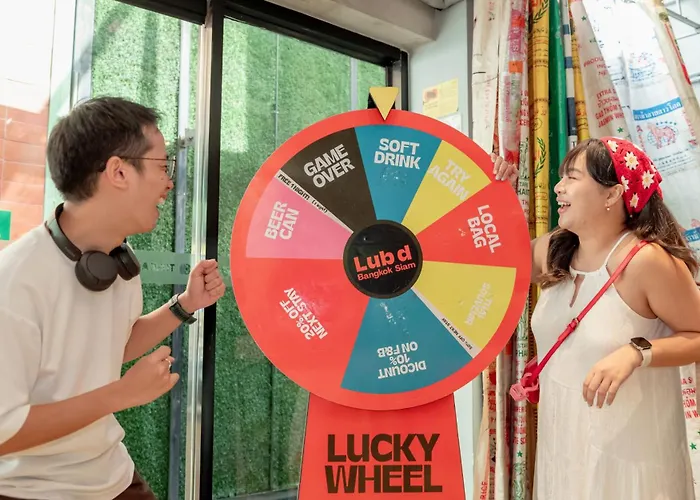 Lub D Siam - New Look, Across From Mbk & Skytrain Access ホステル バンコク都