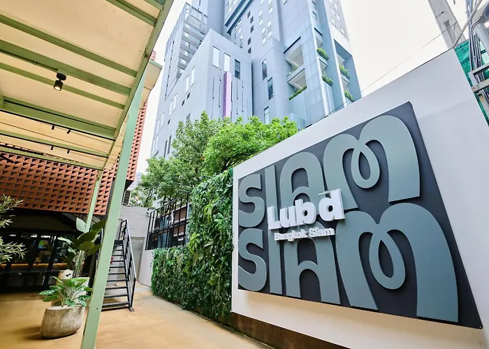 Lub D Siam - New Look, Across From Mbk & Skytrain Access ホステル *